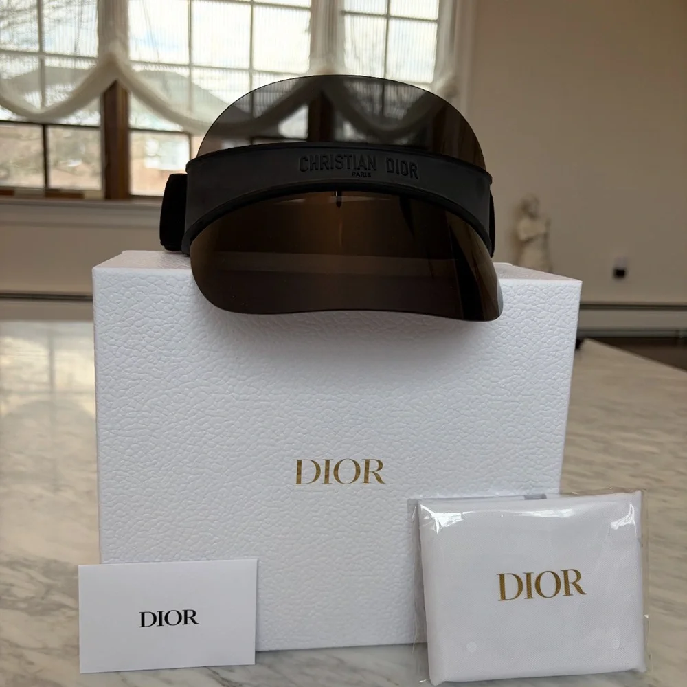 Dior Black Visor - Picture 1 of 4